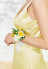 Load image into Gallery viewer, The Square Pair (Corsage & Pocket Square combo) ONW