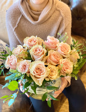 Load image into Gallery viewer, <b>Modern Roses</b><br>-All Color/Size Combos<br>&nbsp&nbsp&nbspV-Day