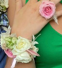 Load image into Gallery viewer, Flower Ring BVN