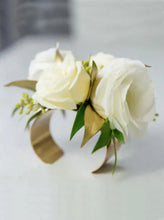 Load image into Gallery viewer, Wrist Corsage ONW