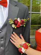 Load image into Gallery viewer, The Square Pair (Corsage & Pocket Square combo) BVW