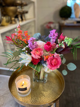 Load image into Gallery viewer, <b>Seasonal Bloom & Candle Combo</b>