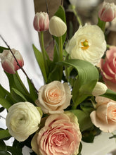 Load image into Gallery viewer, The Luxe | Bi-Weekly Subscription | Paid Every 4 Weeks