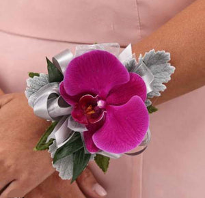 Wrist Corsage SMS Winter