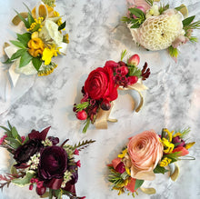 Load image into Gallery viewer, Wrist Corsage MVHS
