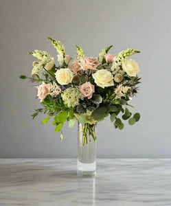 <b>Blush<BR>Palette</b><BR>(White, Light Pink)<BR><BR>-Pick Your Item