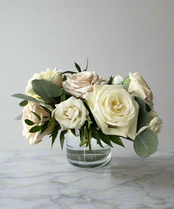 <b>Blush<BR>Palette</b><BR>(White, Light Pink)<BR><BR>-Pick Your Item