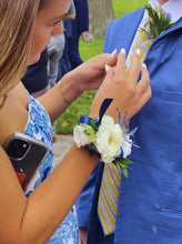 Load image into Gallery viewer, Wrist Corsage MVHS
