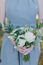 Load image into Gallery viewer, Petite bouquet OEHS Homecoming
