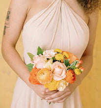 Load image into Gallery viewer, Petite bouquet OWHS
