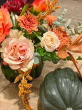 Load image into Gallery viewer, Thu Nov 18 - Wine &amp; Design - Floral Pop-up Class at Growing Days Home 6-8pm
