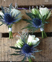 Load image into Gallery viewer, Boutonnière-magnet style OEHS
